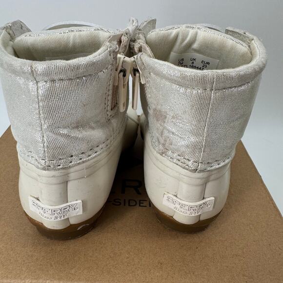 Sperry Saltwater Duck Boots Ivory Girls Size 7M Metallic Silver Lace Up Zip - Picture 5 of 9